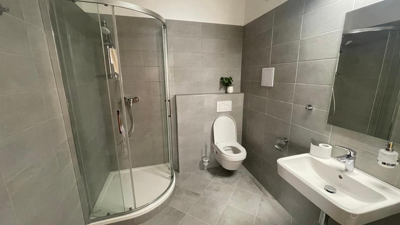Pension Pod Radnicí Český Krumlov Exteriér fotografie