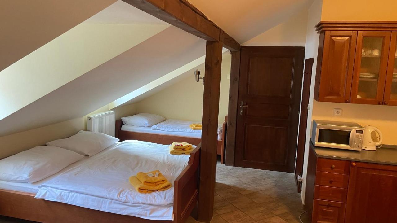 Pension Pod Radnicí Český Krumlov Exteriér fotografie