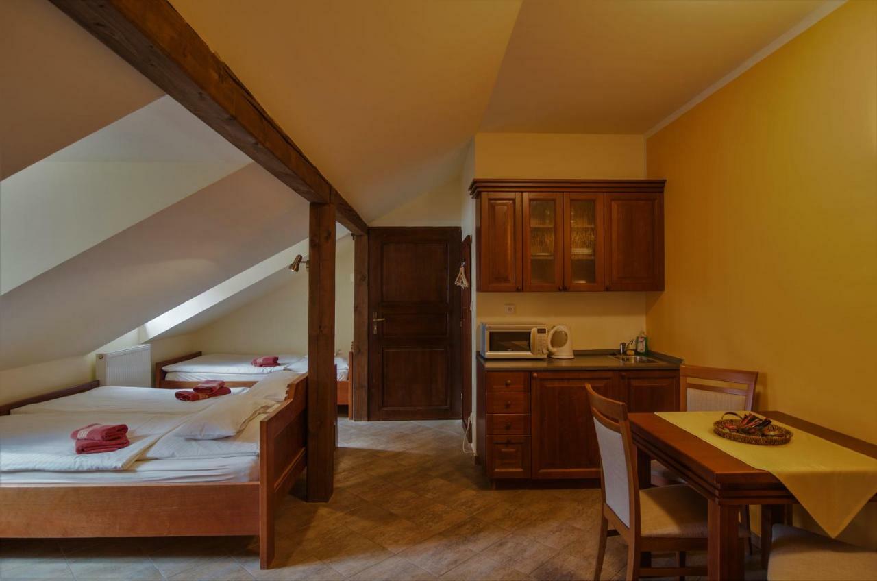 Pension Pod Radnicí Český Krumlov Exteriér fotografie