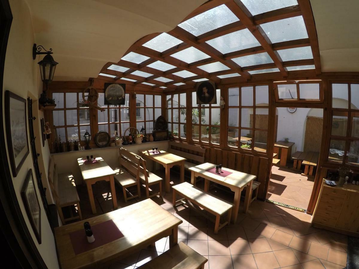 Pension Pod Radnicí Český Krumlov Exteriér fotografie